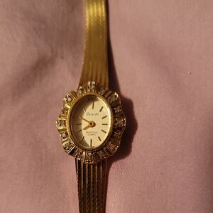 Deauville‎ By Armitron Elegant Vintage Gold & Diamond Watch Textured Mesh Band